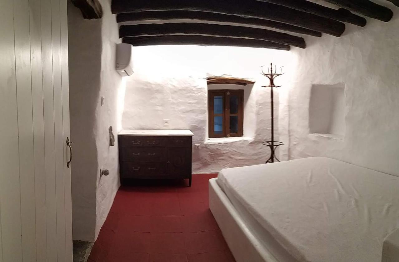 Spiti Anita, Superior Master & Double Room - Pristine, Serene, Beautiful Views غافريون المظهر الخارجي الصورة